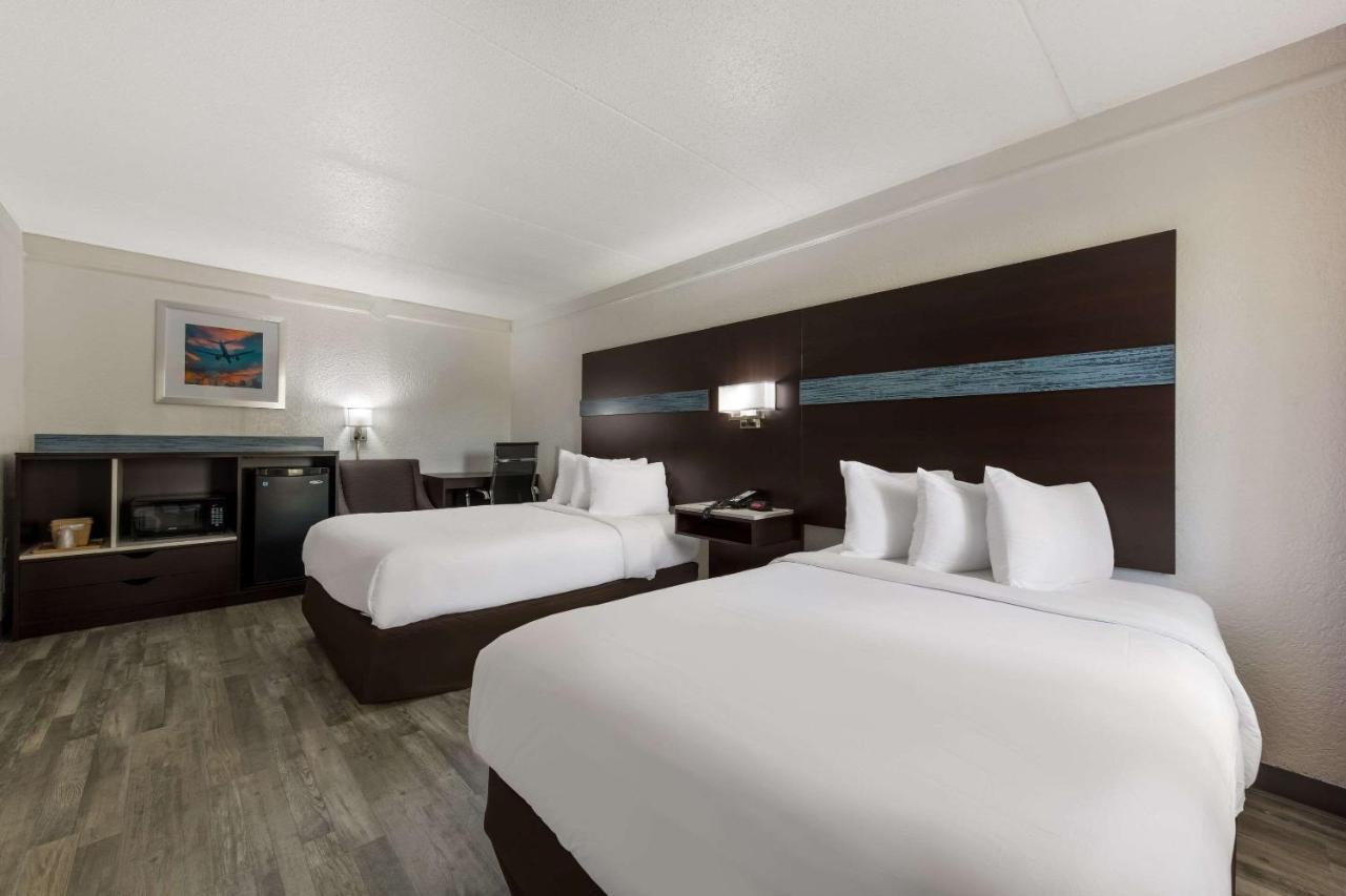 Quality Inn & Suites Airport Charlotte Exterior foto