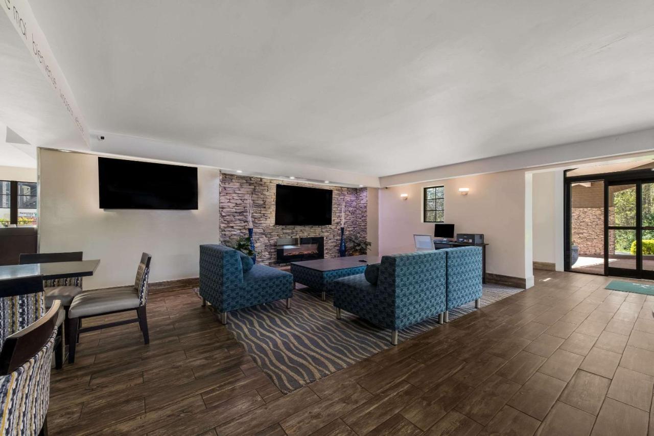 Quality Inn & Suites Airport Charlotte Exterior foto